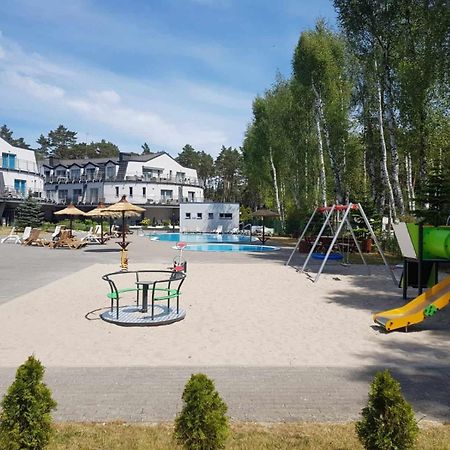 Romantyczny Apartament Happy 16 Basen & Kort Tenisowy, Ochrona 24 H - Dla Maksymalnie 6 Osob Pobierowo Eksteriør billede