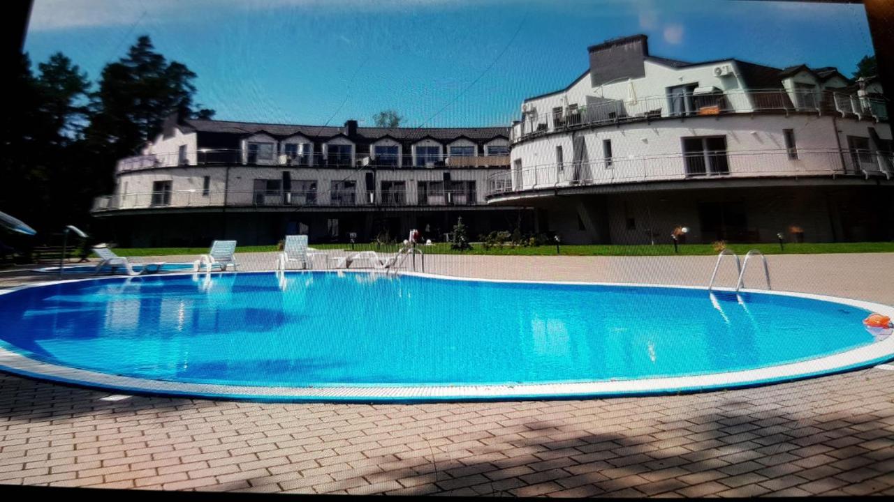 Romantyczny Apartament Happy 16 Basen & Kort Tenisowy, Ochrona 24 H - Dla Maksymalnie 6 Osob Pobierowo Eksteriør billede