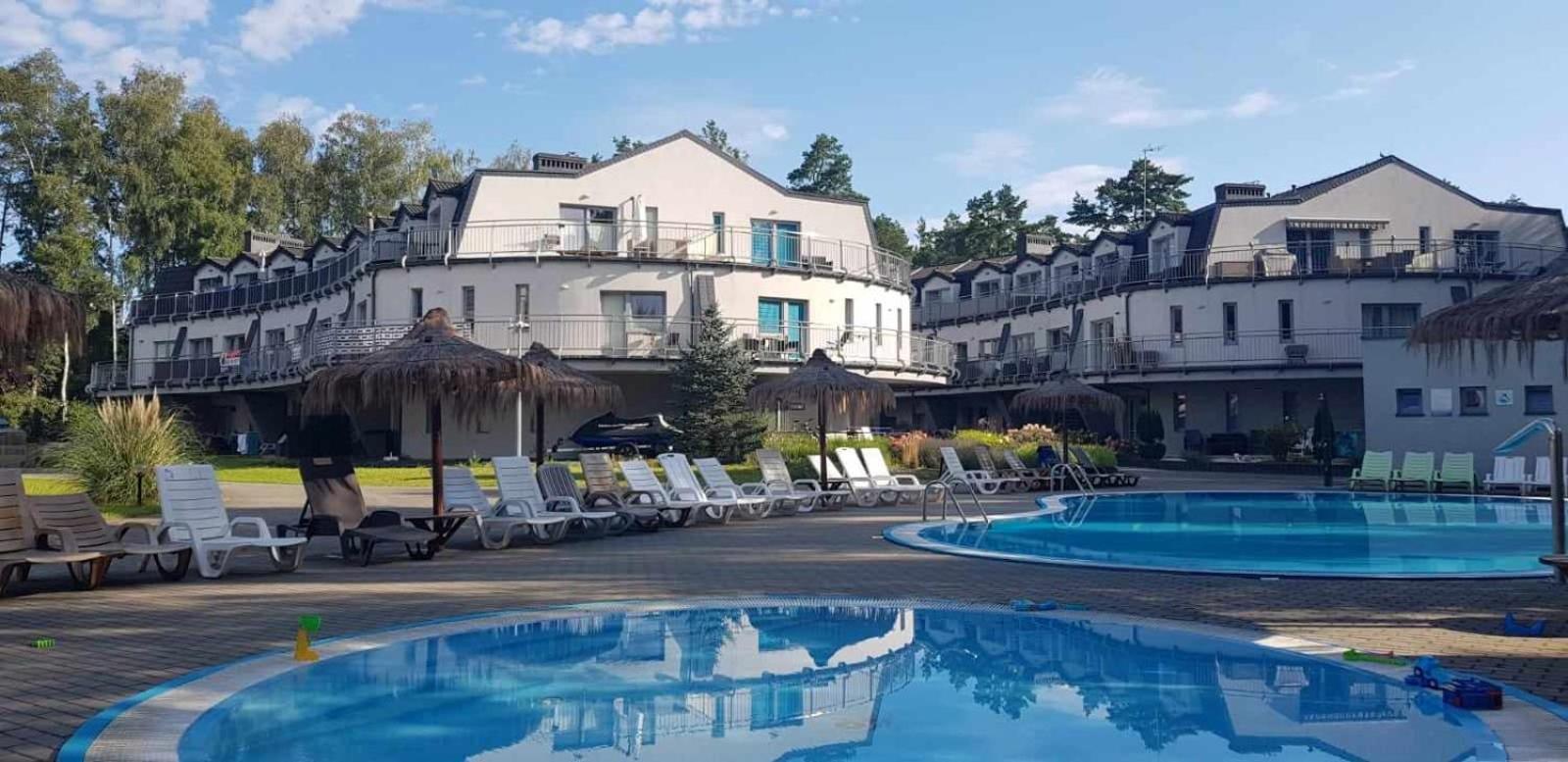 Romantyczny Apartament Happy 16 Basen & Kort Tenisowy, Ochrona 24 H - Dla Maksymalnie 6 Osob Pobierowo Eksteriør billede